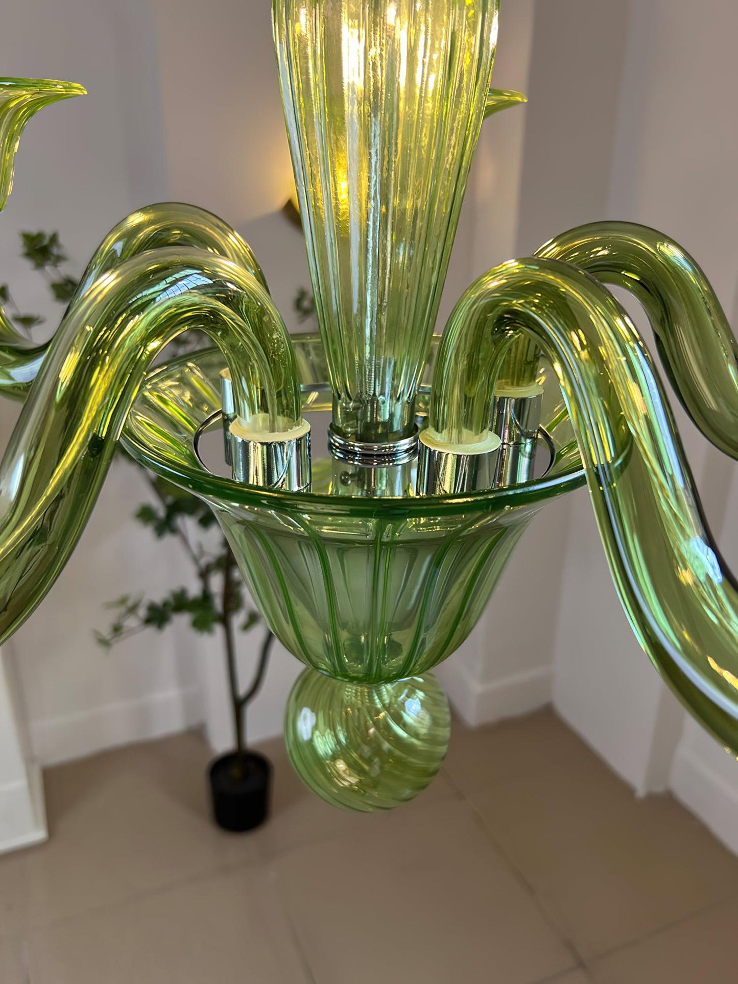 Calle Rafina Chandelier - Elegant Design with Adjustable Height & LED