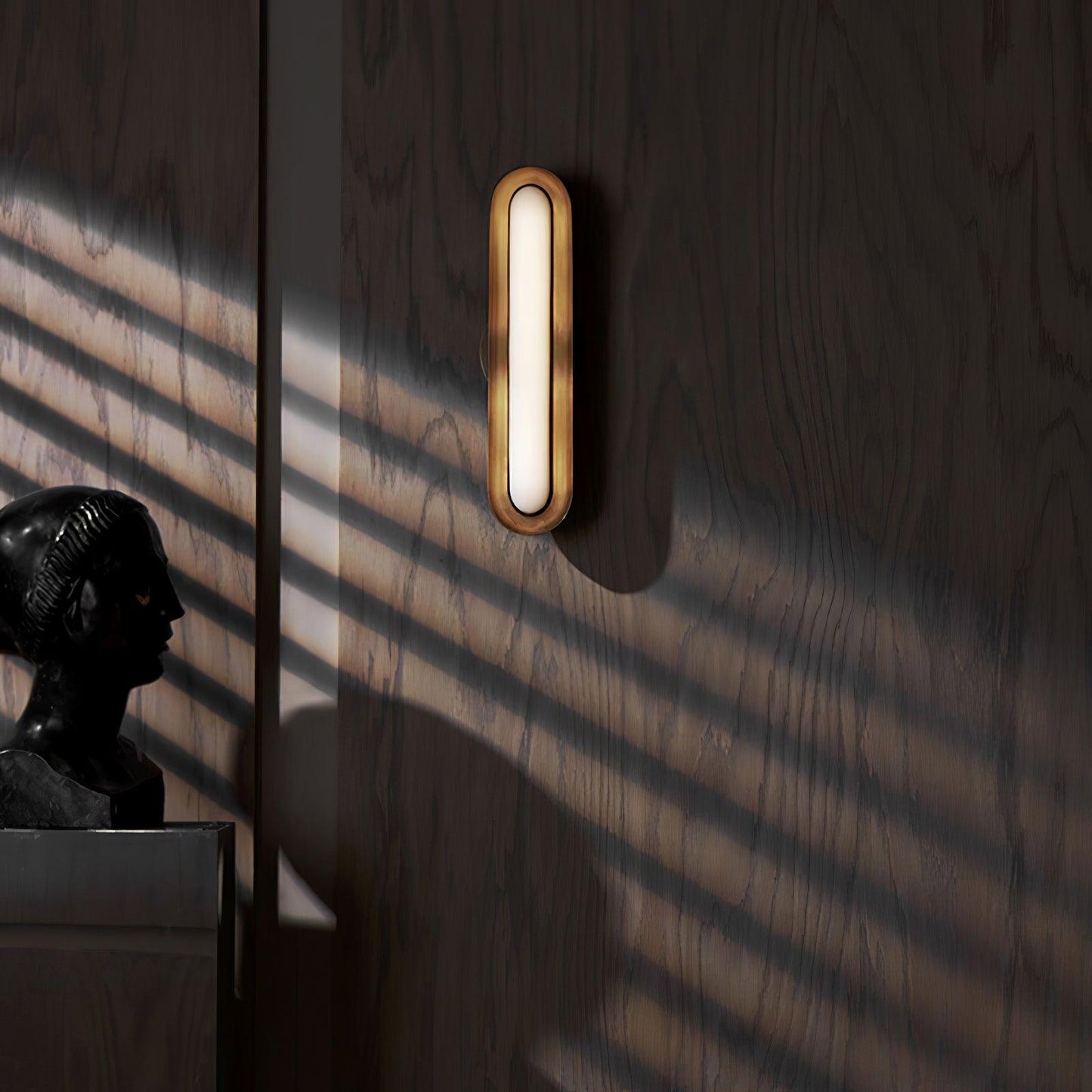 Capsule Wall Lamp - Modern Design with Adjustable Brightness & Energy