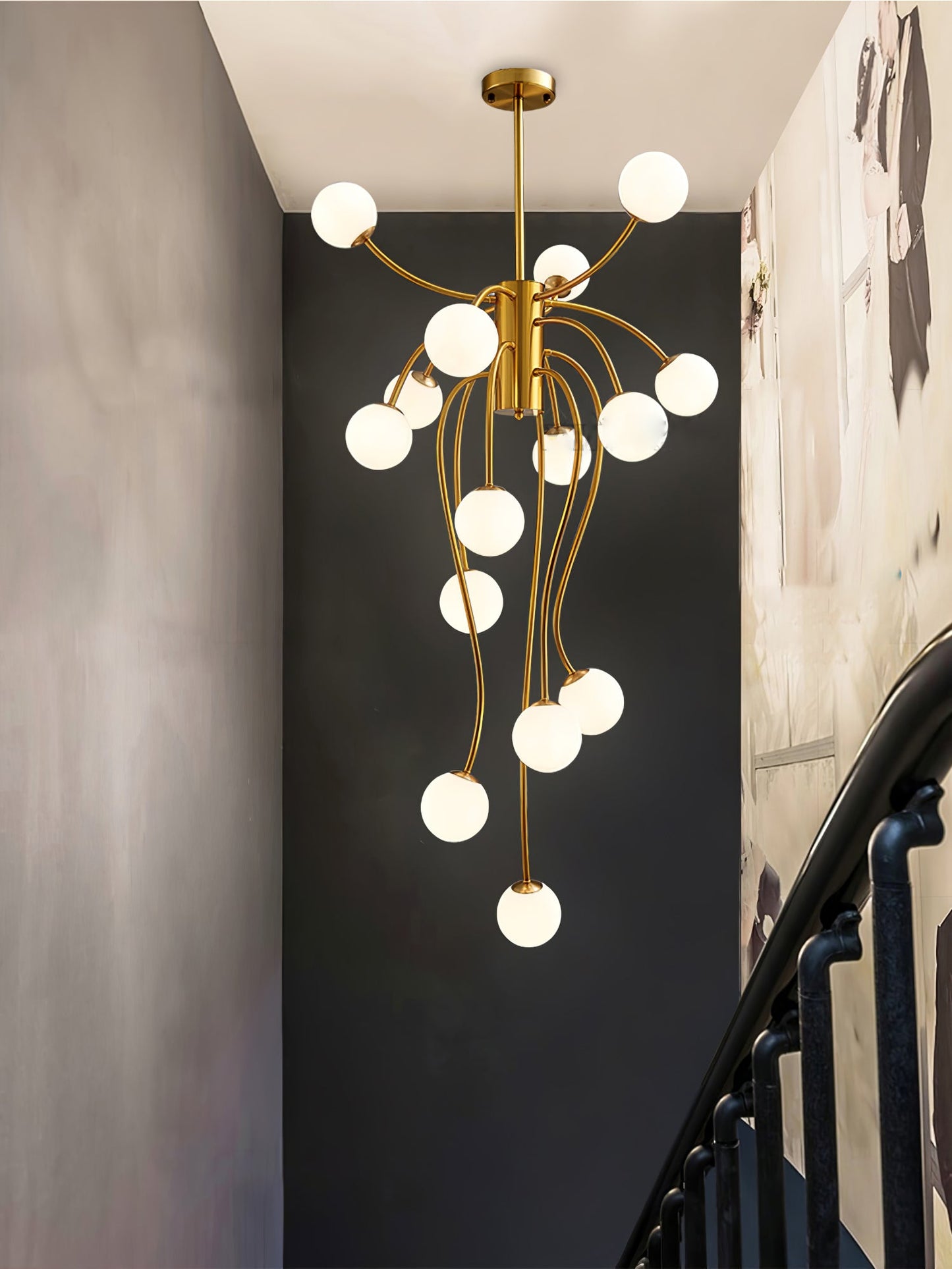 Caroline Chandelier - Elegant Crystal Design with Adjustable Height