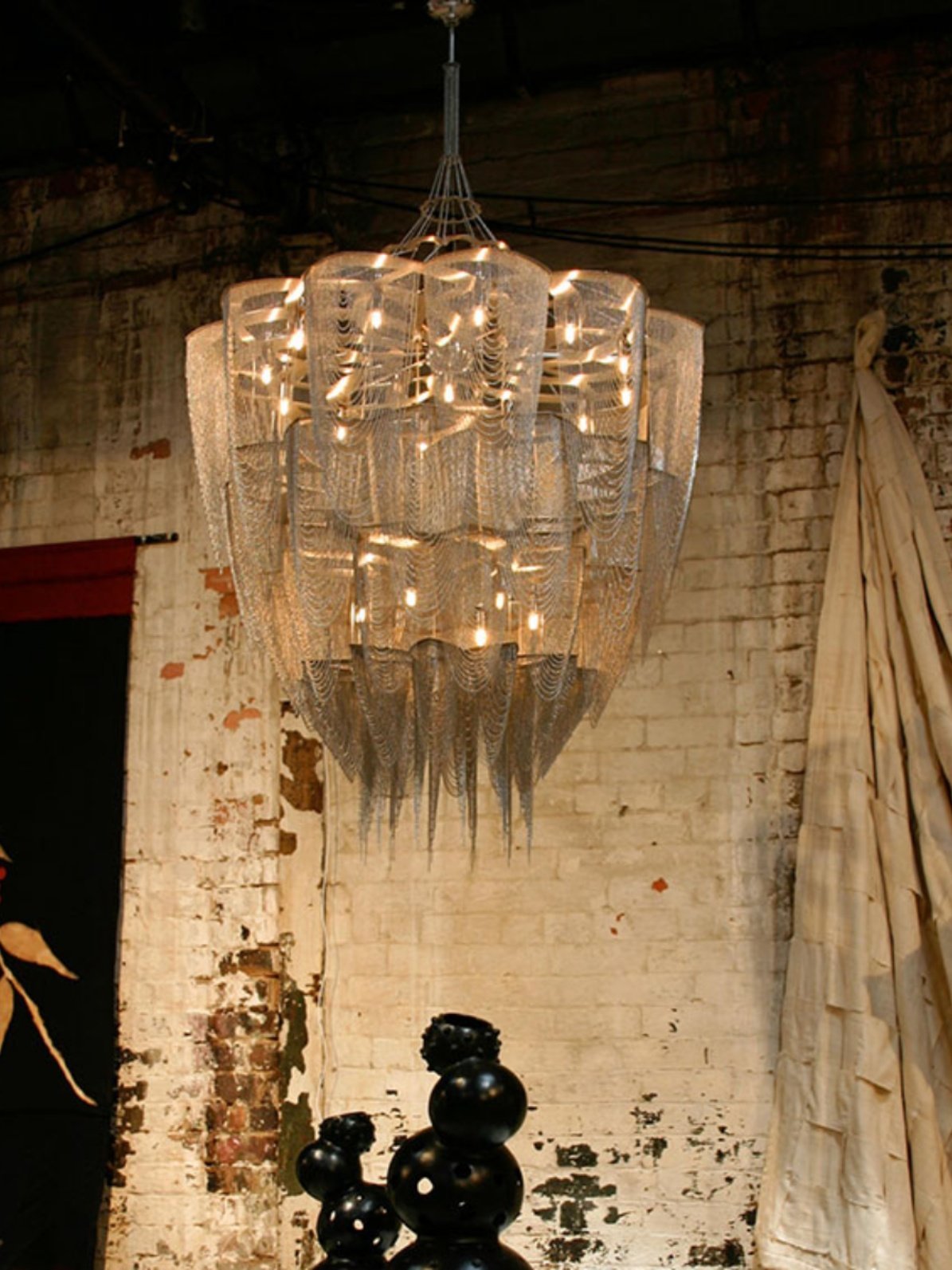Cascade Aluminum Chain Chandelier - Modern Design with Adjustable Heig