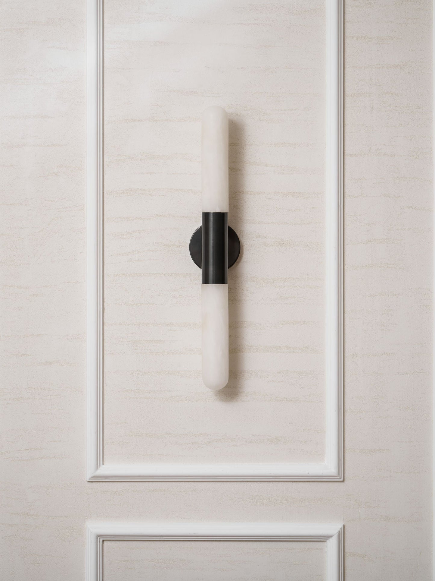 Cavoya Alabaster Wall Light – Elegant Design, Energy Efficient LED