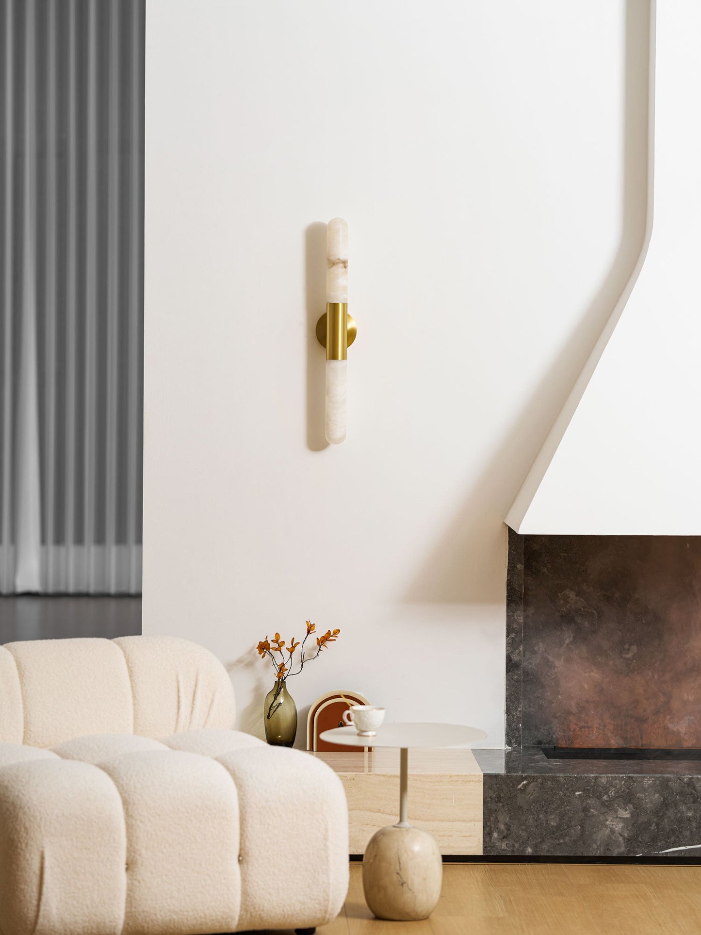 Cavoya Alabaster Wall Light – Elegant Design, Energy Efficient LED