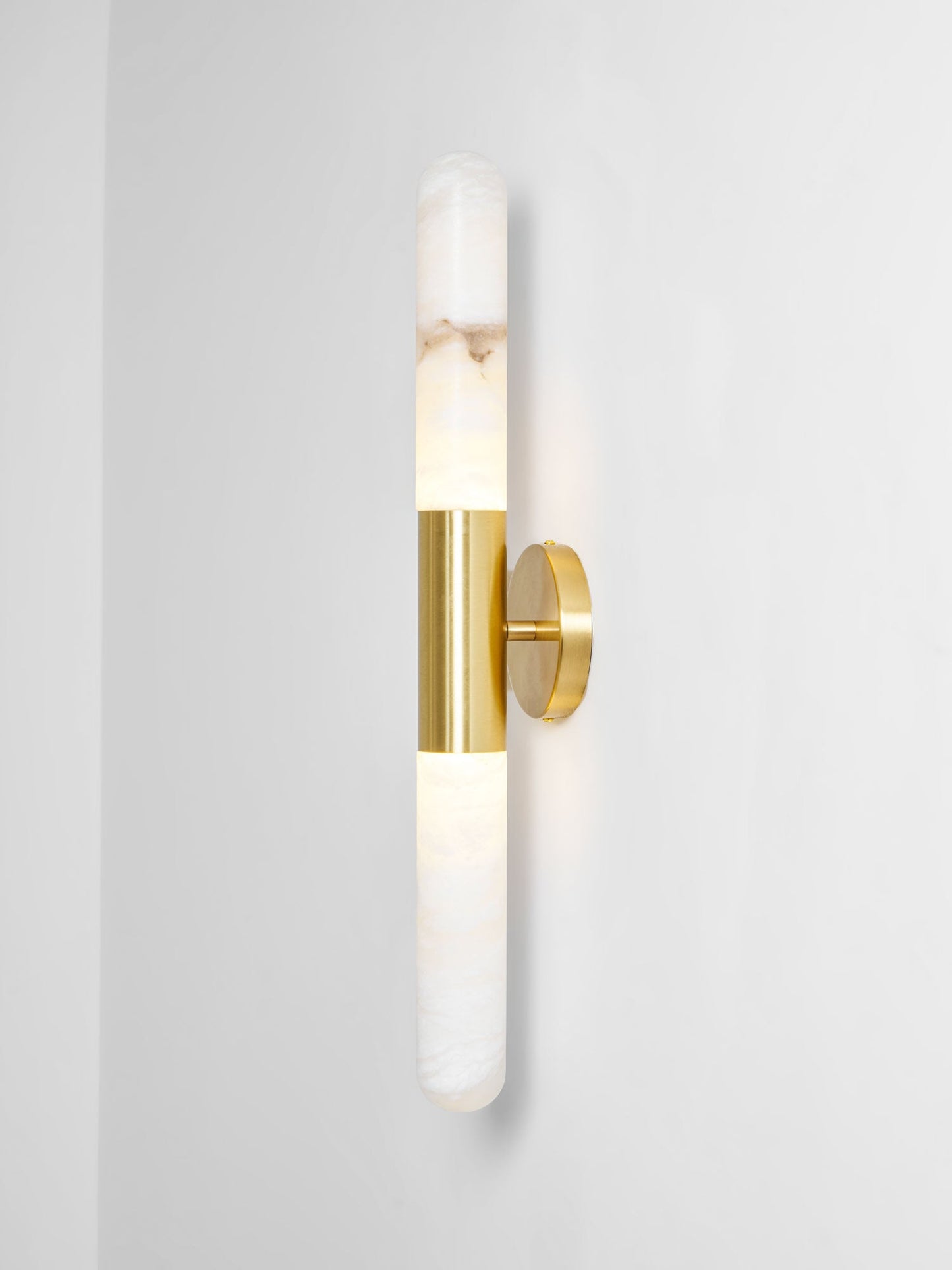 Cavoya Alabaster Wall Light – Elegant Design, Energy Efficient LED