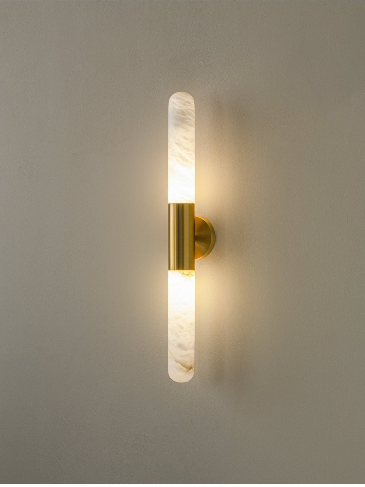 Cavoya Alabaster Wall Light – Elegant Design, Energy Efficient LED