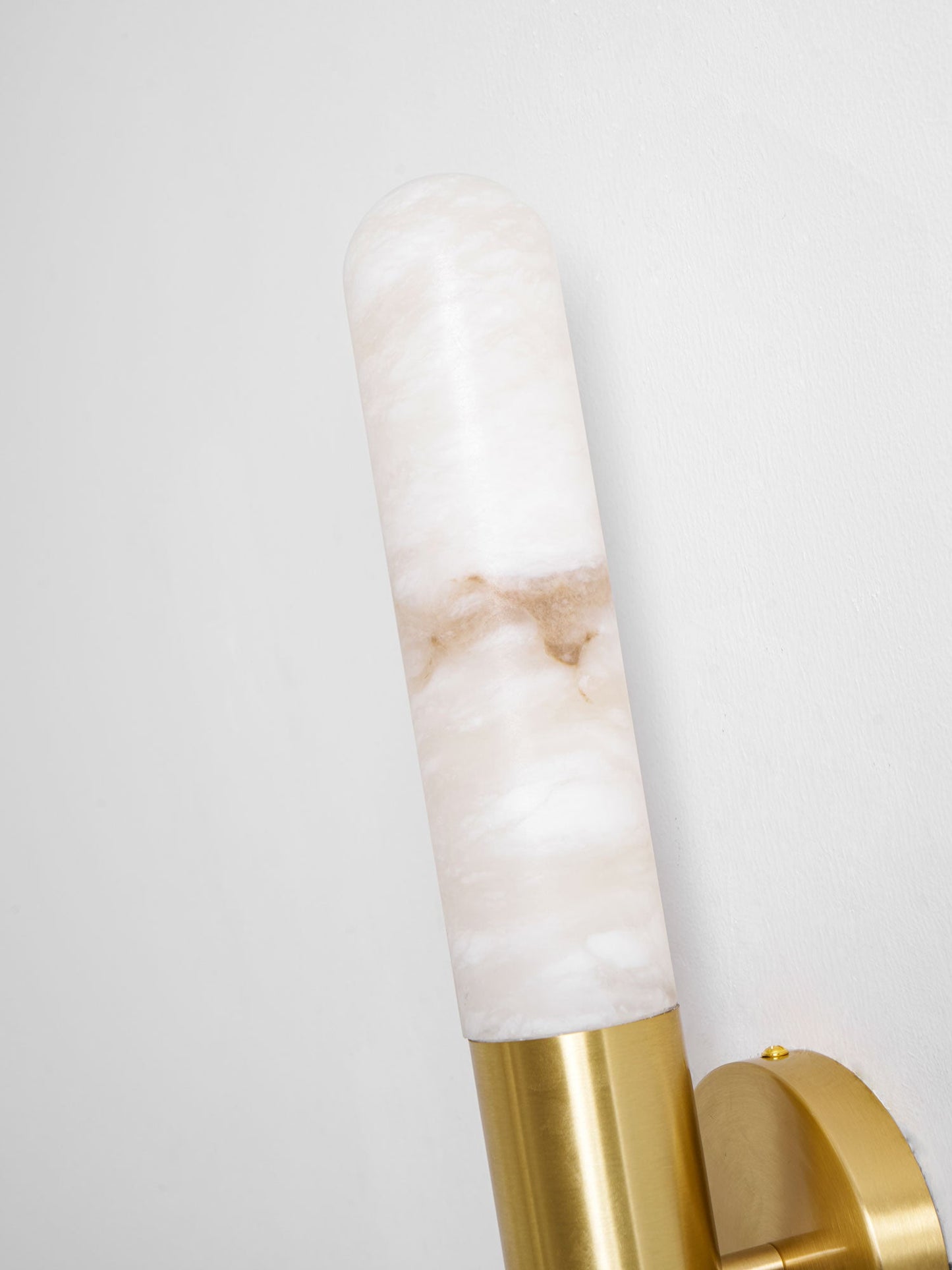 Cavoya Alabaster Wall Light – Elegant Design, Energy Efficient LED