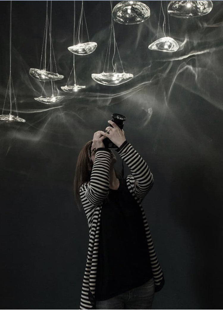 Manta Drift Chandelier - Modern Design with Adjustable Height & LED Li