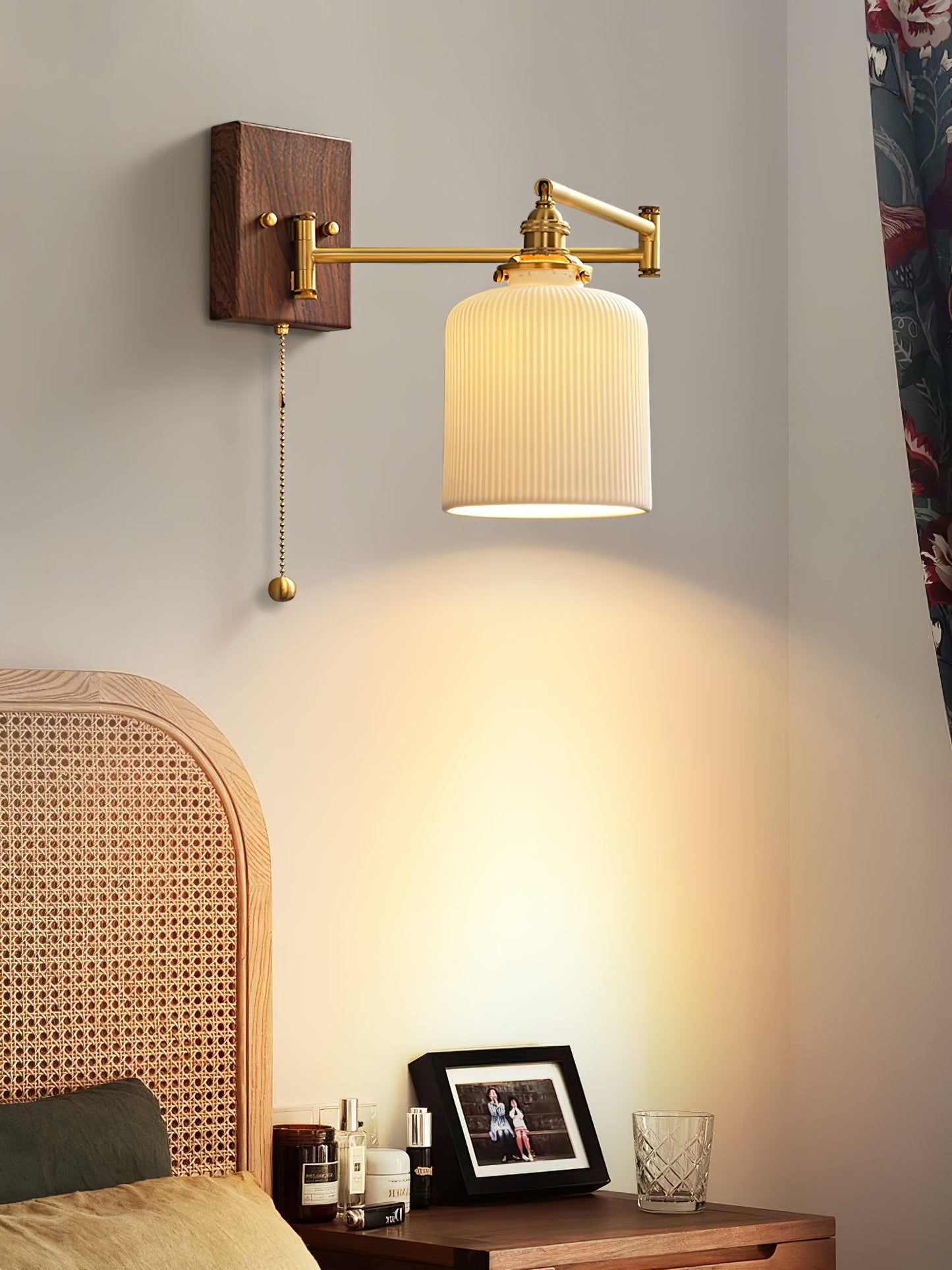 Modern Ceramic Geometry Wall Lamp with Adjustable Brightness & Unique