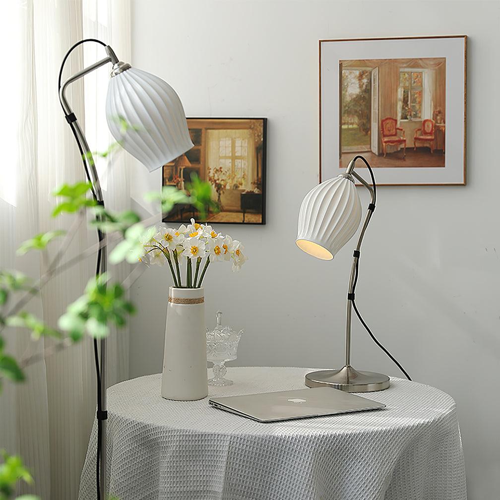 Ceramic Ribbed Table Lamp - Adjustable Brightness & Modern Design