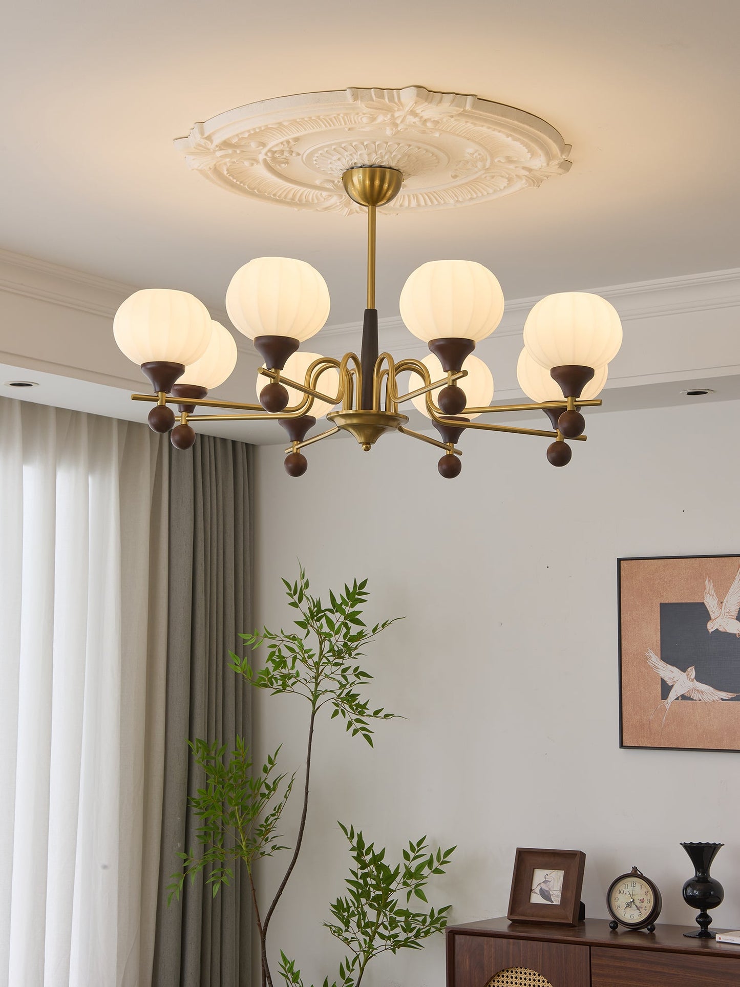 Ceylian Crystal Chandelier - Elegant Lighting with Adjustable Brightne