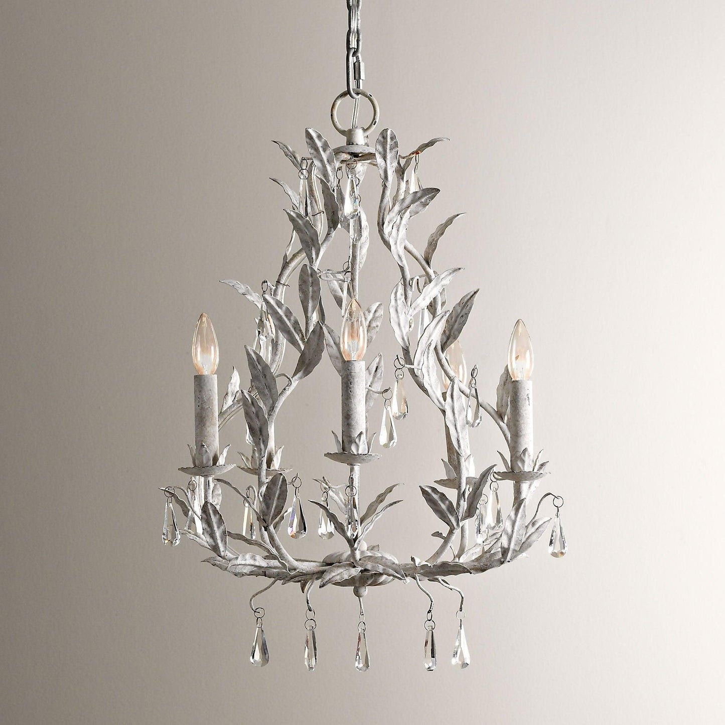 Circeo 5-Light Chandelier with Adjustable Height and Modern Elegance