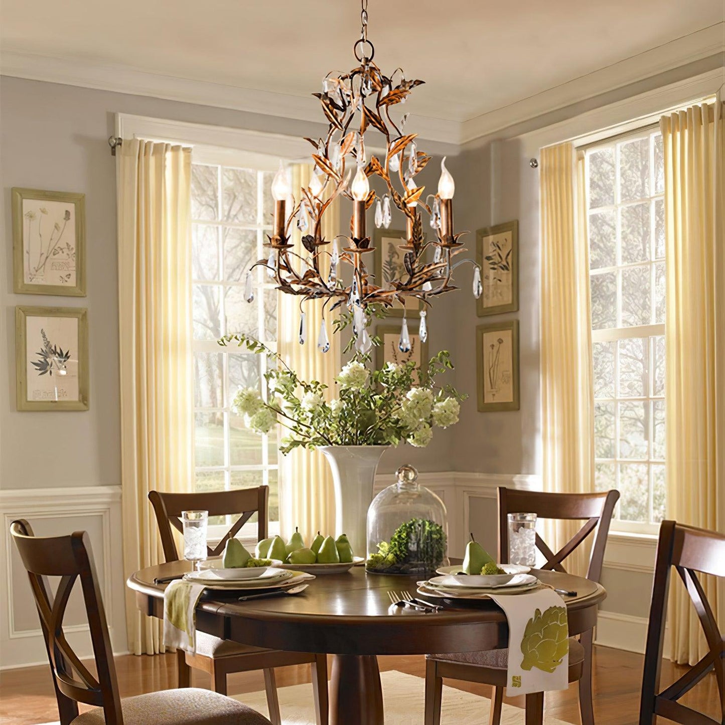 Circeo 5-Light Chandelier with Adjustable Height and Modern Elegance