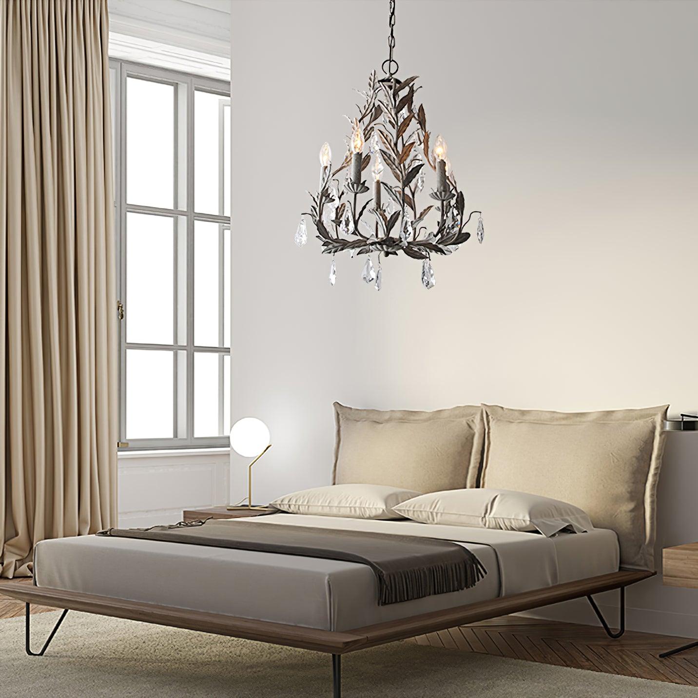 Circeo 5-Light Chandelier with Adjustable Height and Modern Elegance