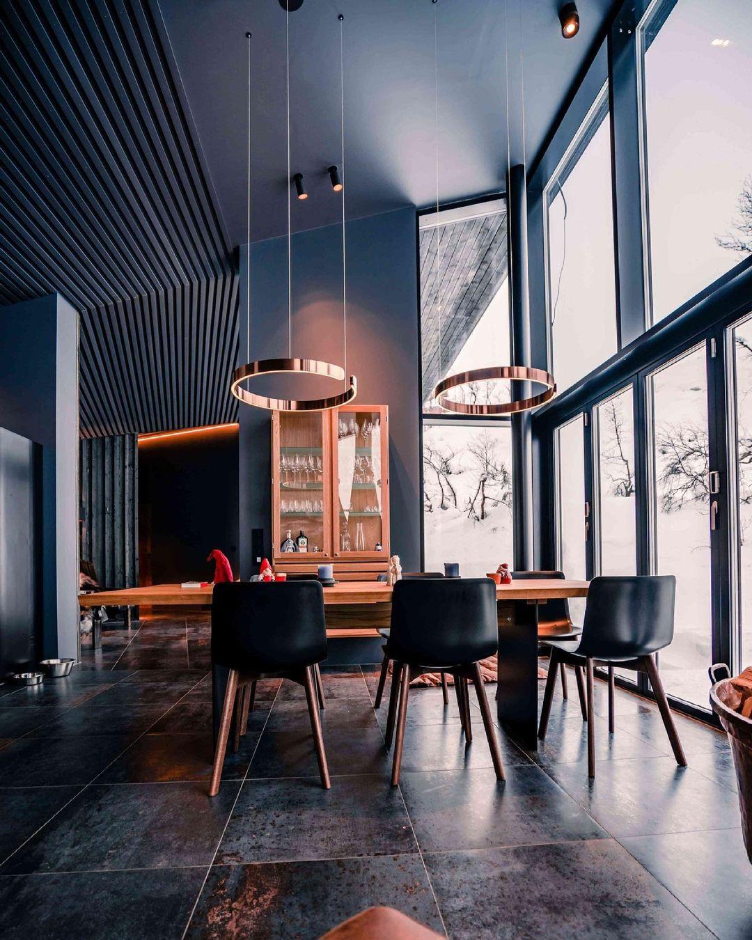 Modern Circular Chandelier - Adjustable LED Lighting & Dimmable Featur