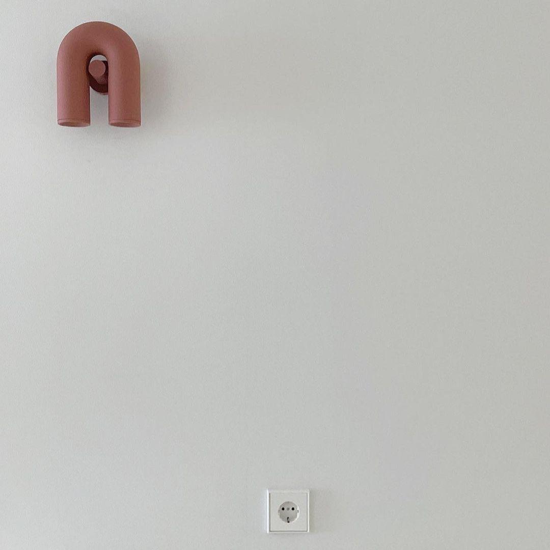 Cirkus Wall Lamp - Adjustable Brightness, Modern Design for Home Decor