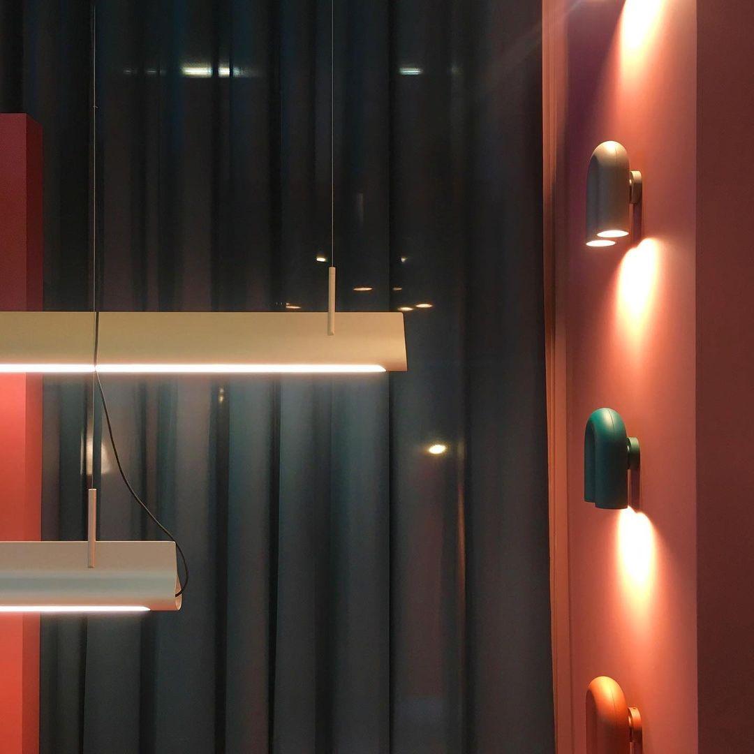 Cirkus Wall Lamp - Adjustable Brightness, Modern Design for Home Decor