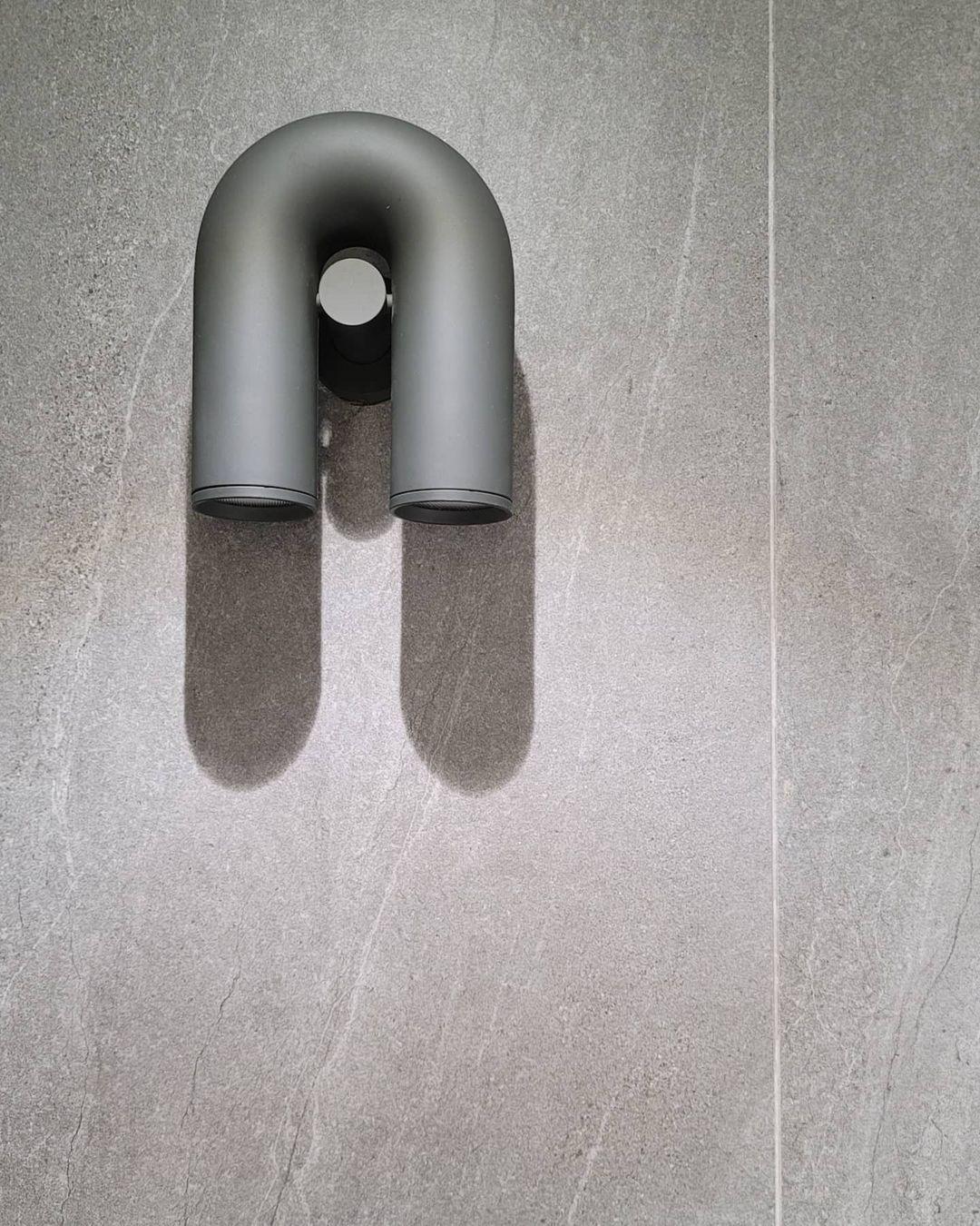 Cirkus Wall Lamp - Adjustable Brightness, Modern Design for Home Decor