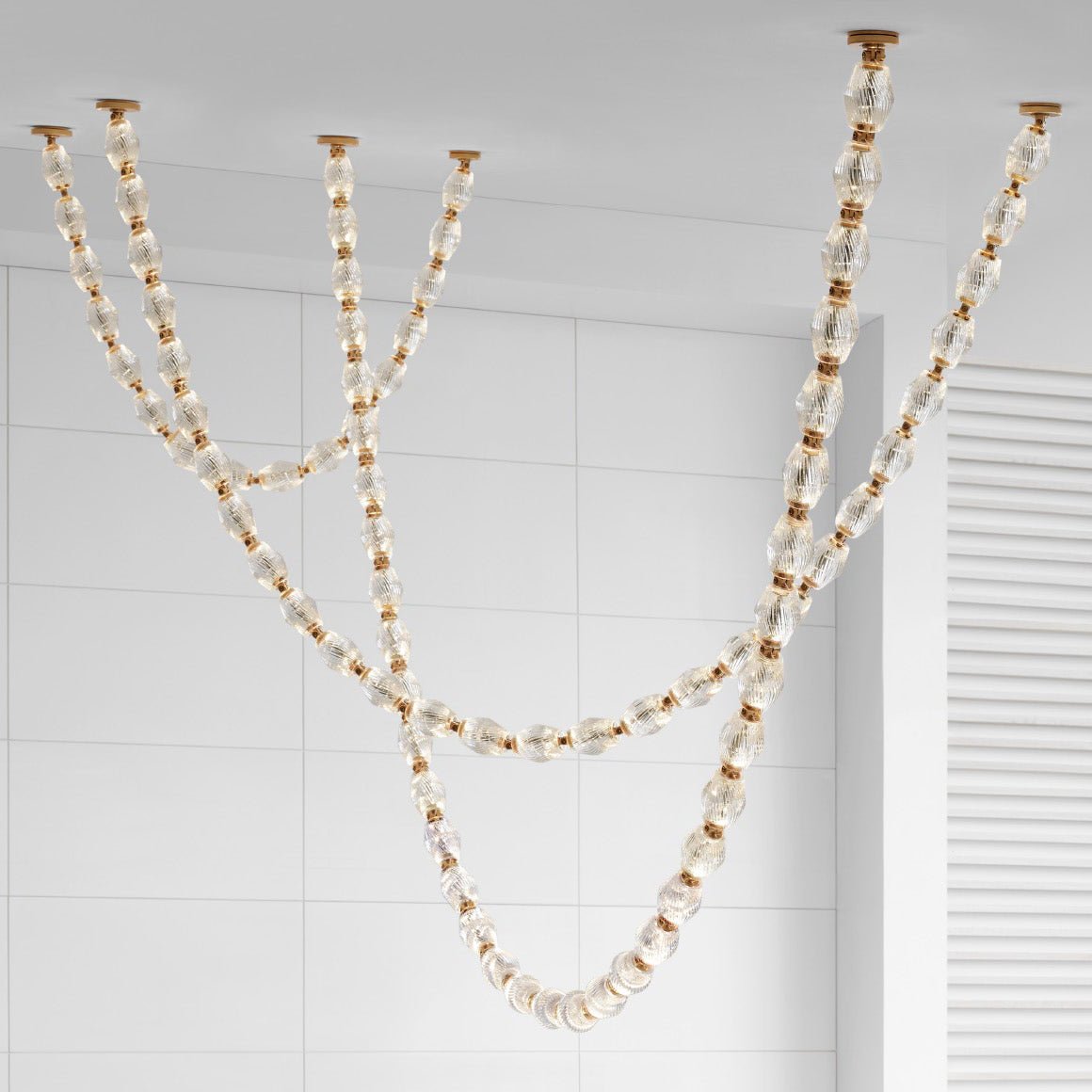 Riviere Chain Chandelier - Elegant Design, Adjustable Height, LED Comp