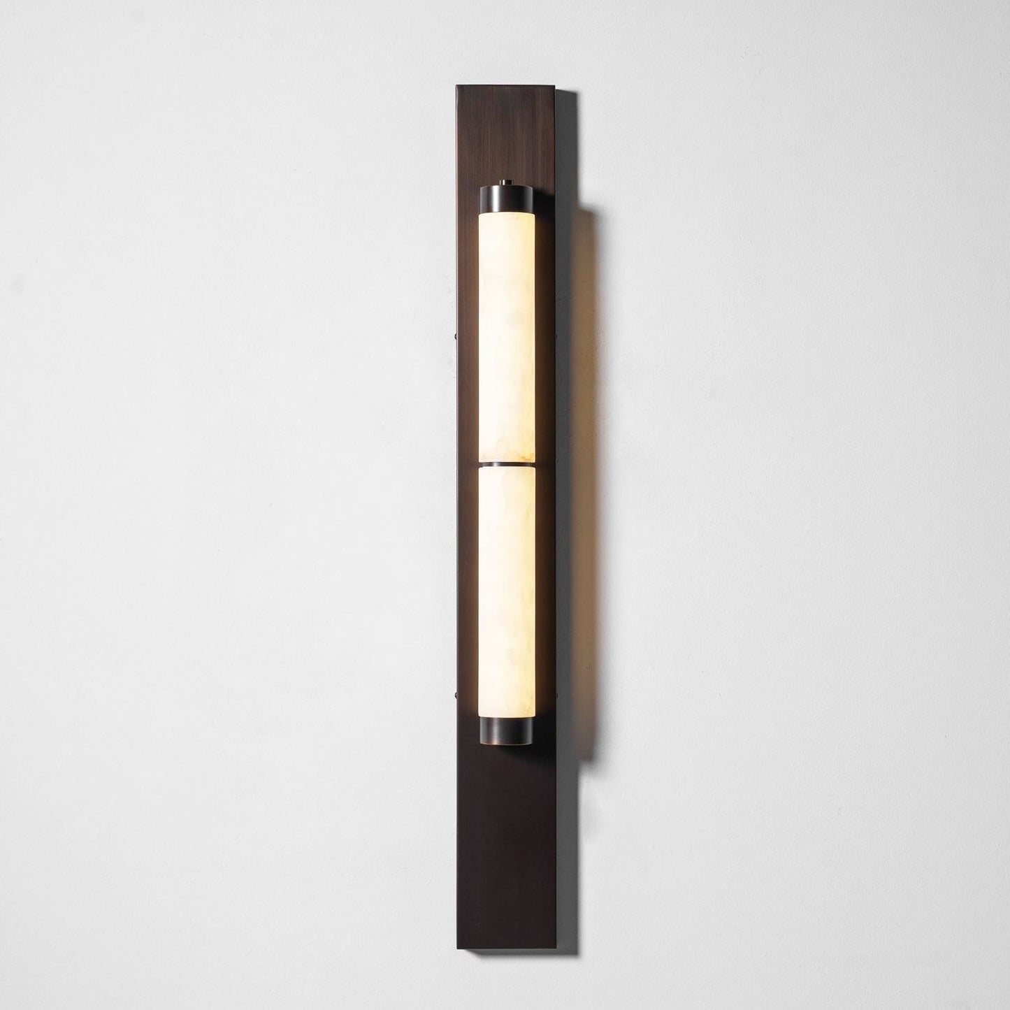 Columnar Alabaster Sconce - Elegant Wall Light with Warm Glow & Durabl