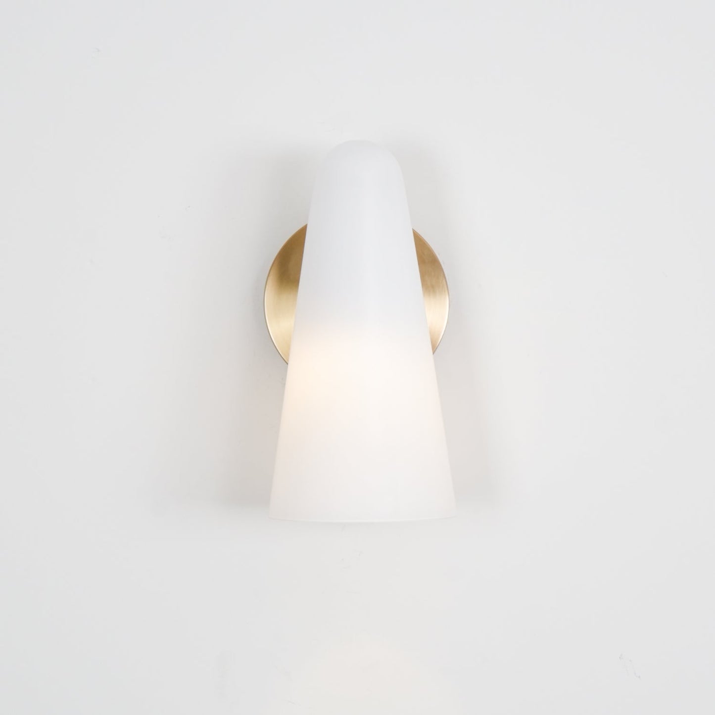 Elegant Conical Glass Wall Lamp - Soft Ambient Lighting & Energy Effic