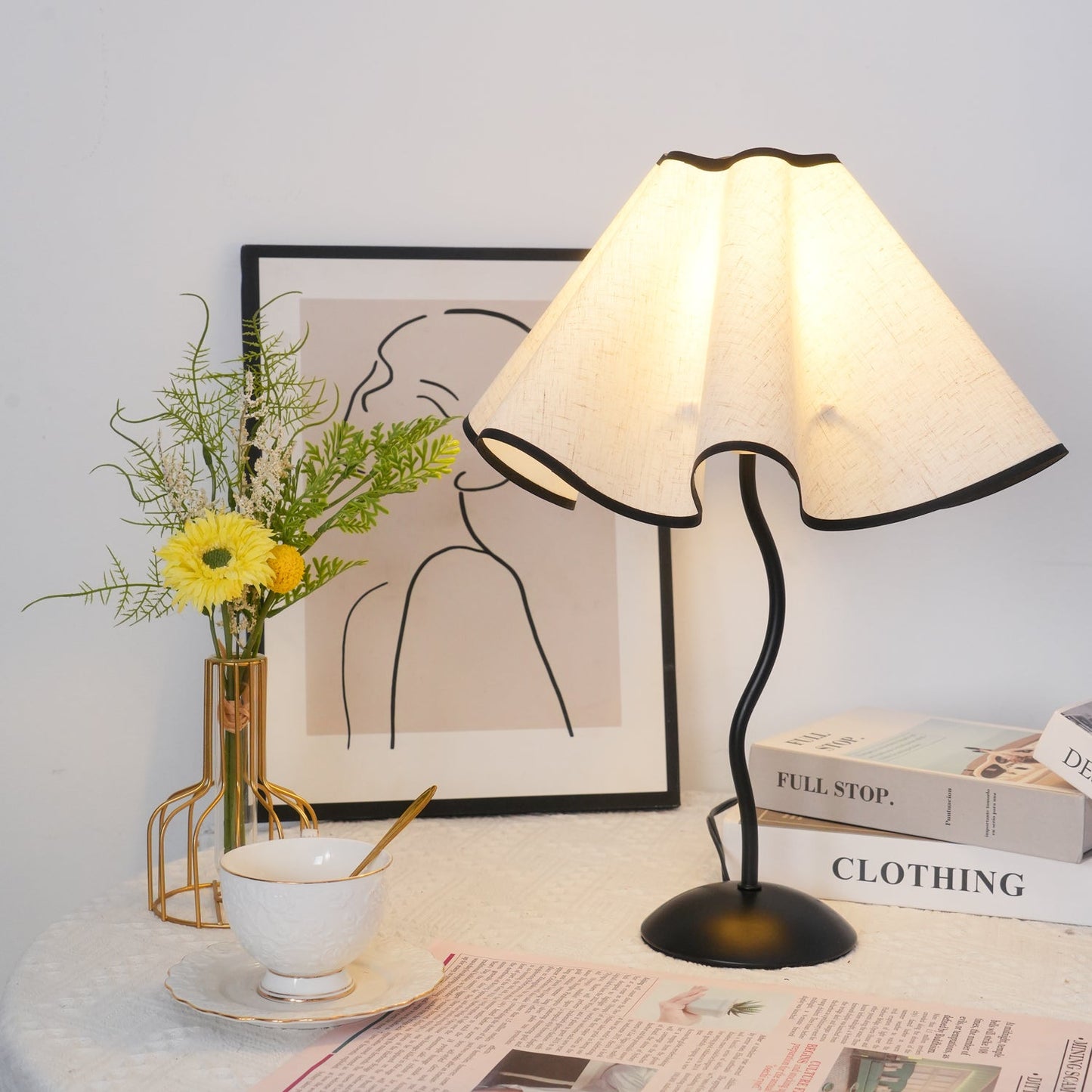 Cora Table Lamp - Adjustable Brightness & Modern Design