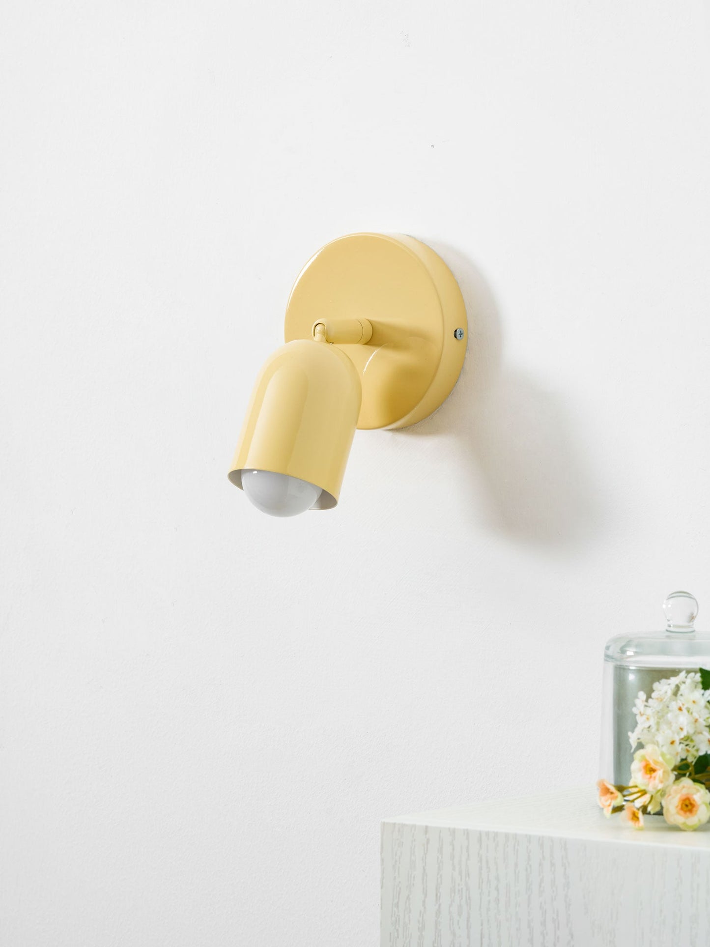Couleur Adjustable Wall Lamp - Dimmable, Rotatable Design for Versatil