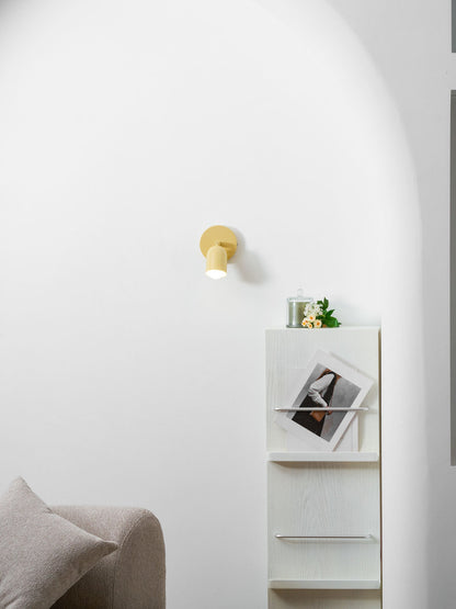 Couleur Adjustable Wall Lamp - Dimmable, Rotatable Design for Versatil