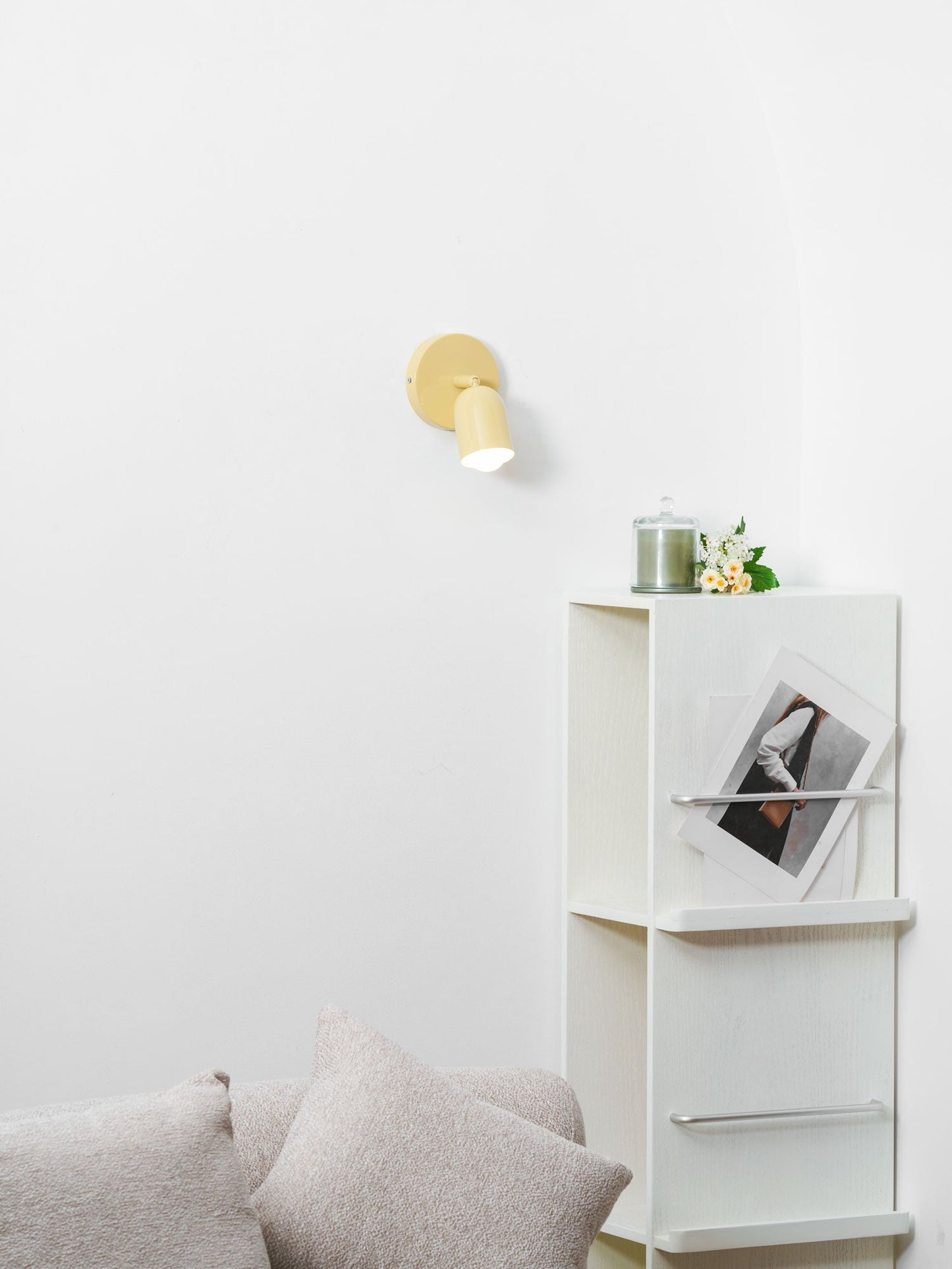 Couleur Adjustable Wall Lamp - Dimmable, Rotatable Design for Versatil