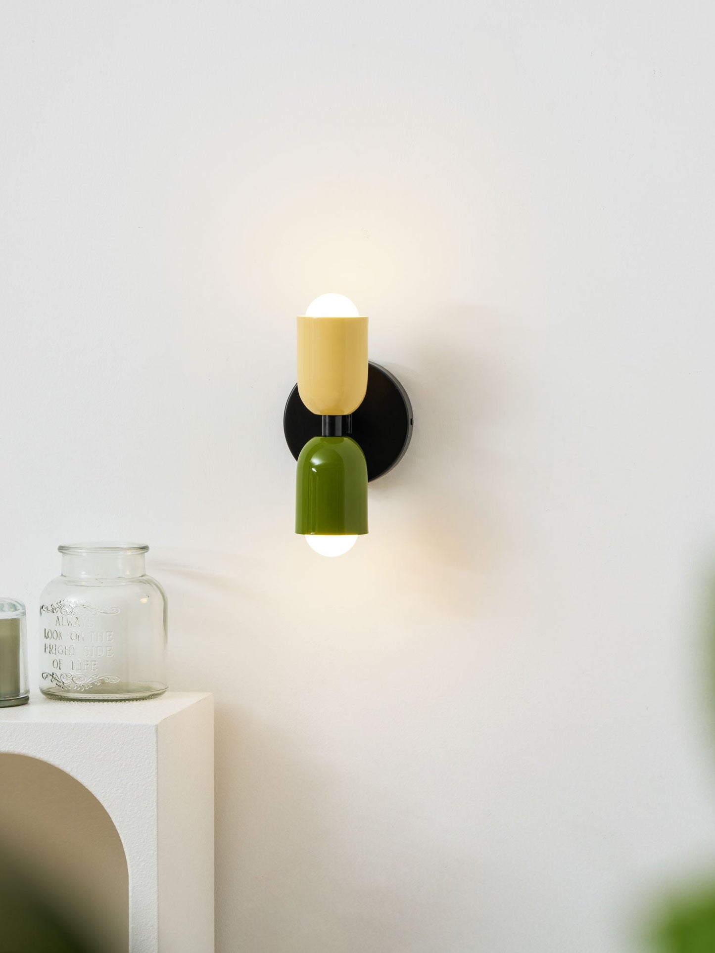Couleur Double Wall Lamp - Energy Efficient, Adjustable Brightness