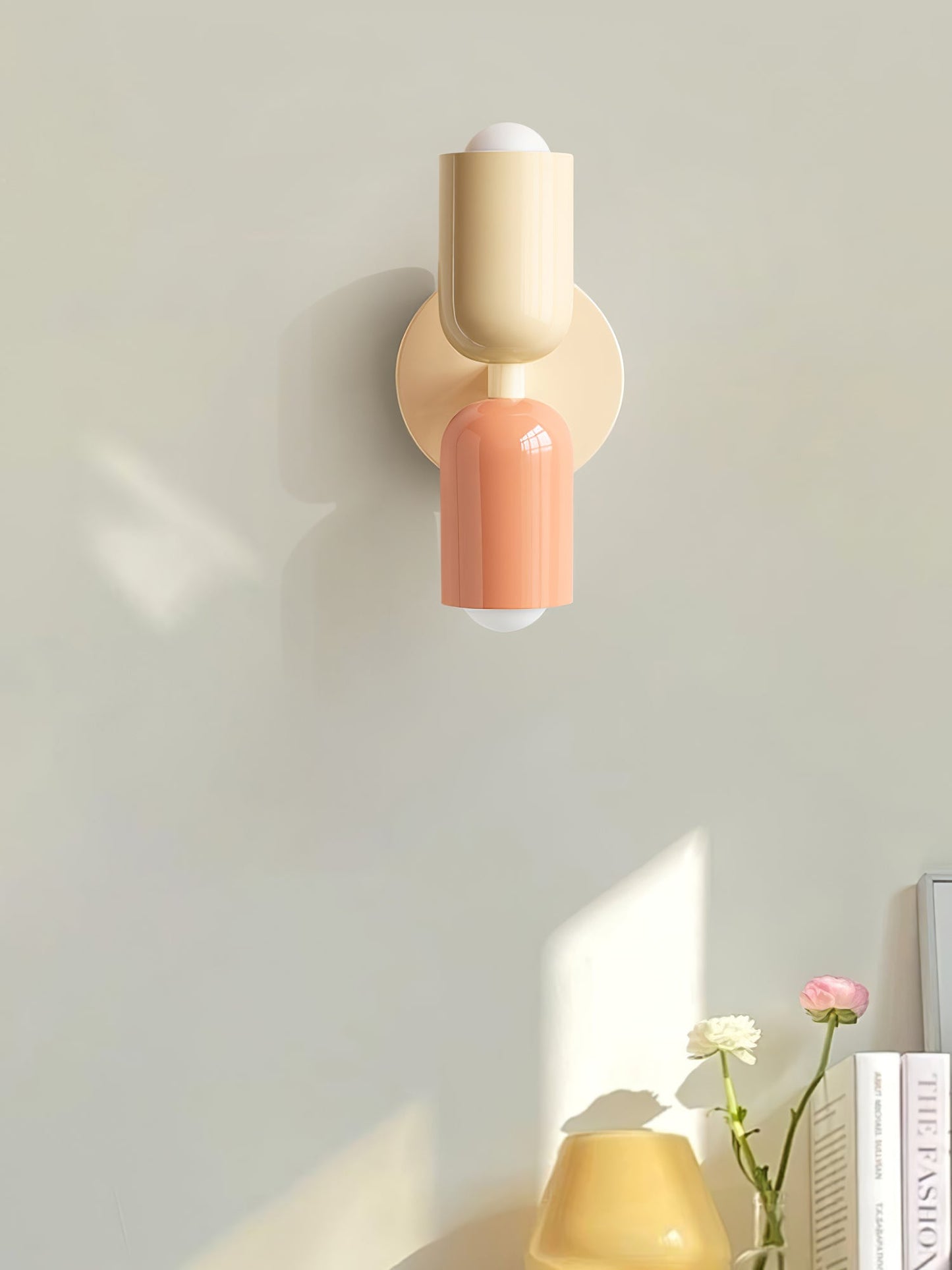 Couleur Double Plug-In Wall Lamp with Adjustable Brightness and Modern