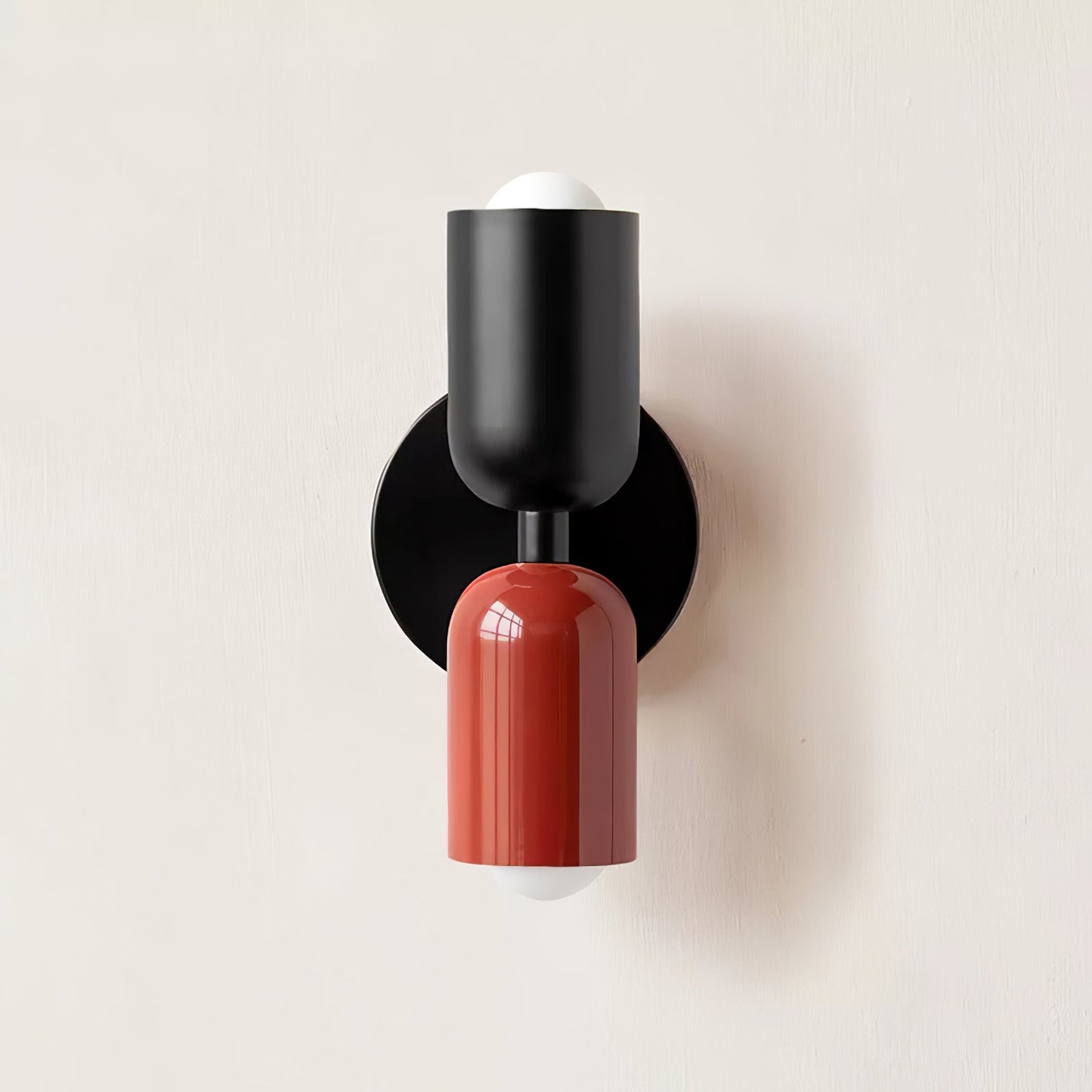 Couleur Double Plug-In Wall Lamp with Adjustable Brightness and Modern