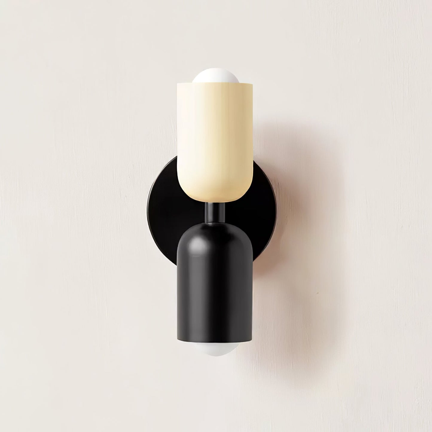 Couleur Double Plug-In Wall Lamp with Adjustable Brightness and Modern