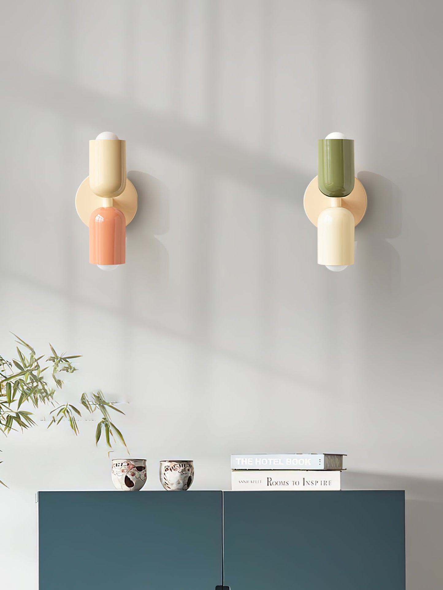 Couleur Double Plug-In Wall Lamp with Adjustable Brightness and Modern