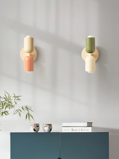 Couleur Double Plug-In Wall Lamp with Adjustable Brightness and Modern