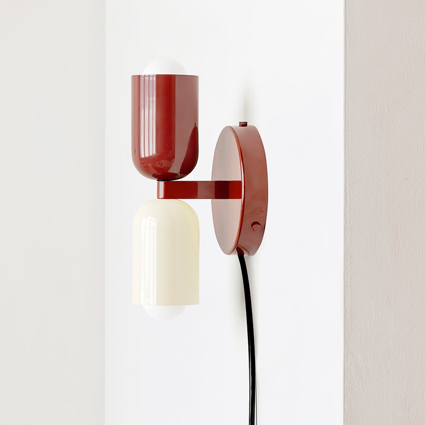 Couleur Double Plug-In Wall Lamp with Adjustable Brightness and Modern