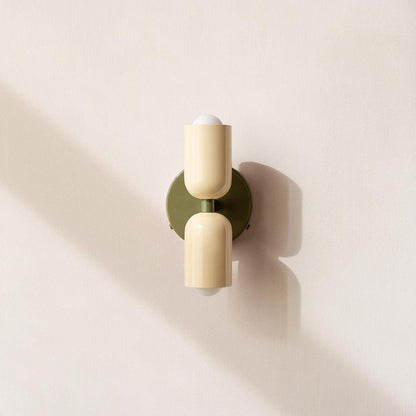 Couleur Double Plug-In Wall Lamp with Adjustable Brightness and Modern