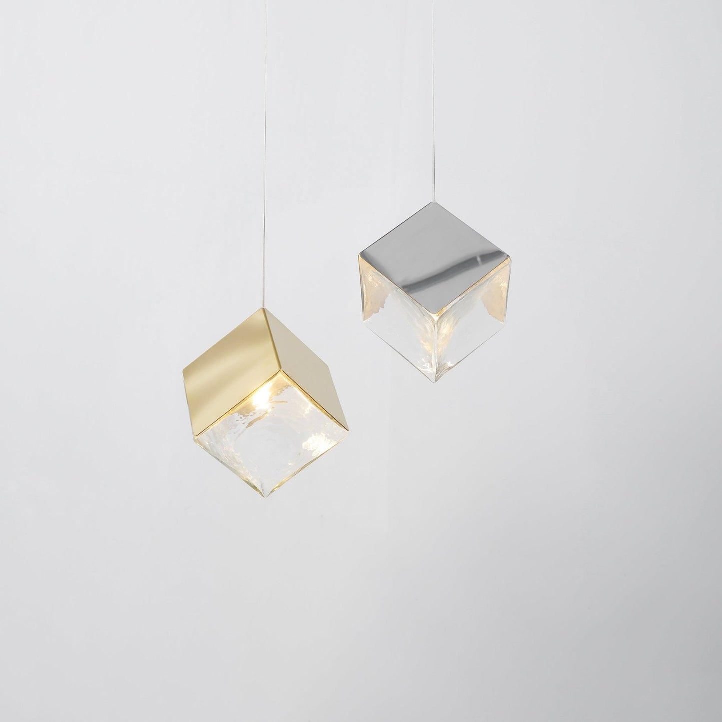 Cubic Luster Cascade Chandelier – Elegant Design with Adjustable Heigh