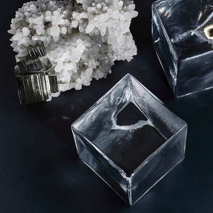 Cubic Luster Cascade Chandelier – Elegant Design with Adjustable Heigh