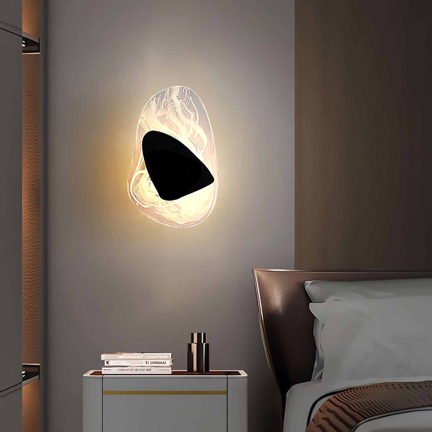 DC1725 Professional Wall Lamp with Adjustable Brightness & Modern Desi