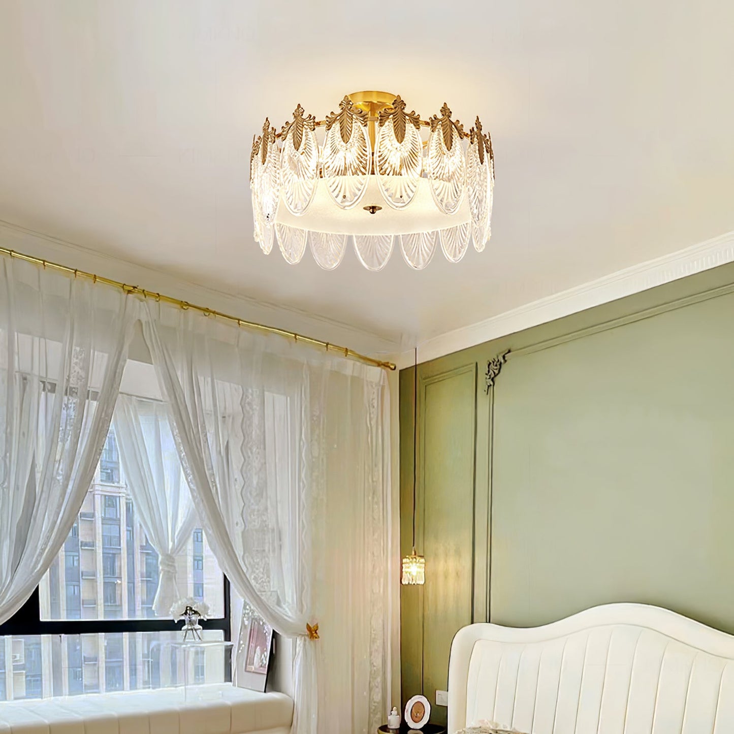 Elegant Round Glass Chandelier with Decorative Patterns & LED Compatib
