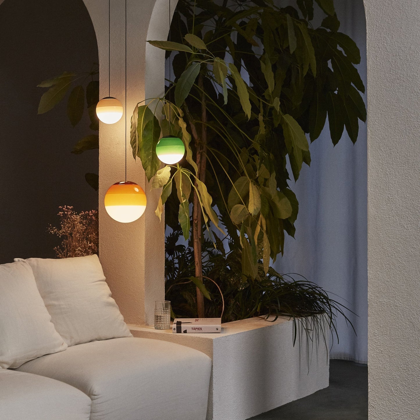 Modern Dipping Pendant Light - Adjustable Height, Energy Efficient Des