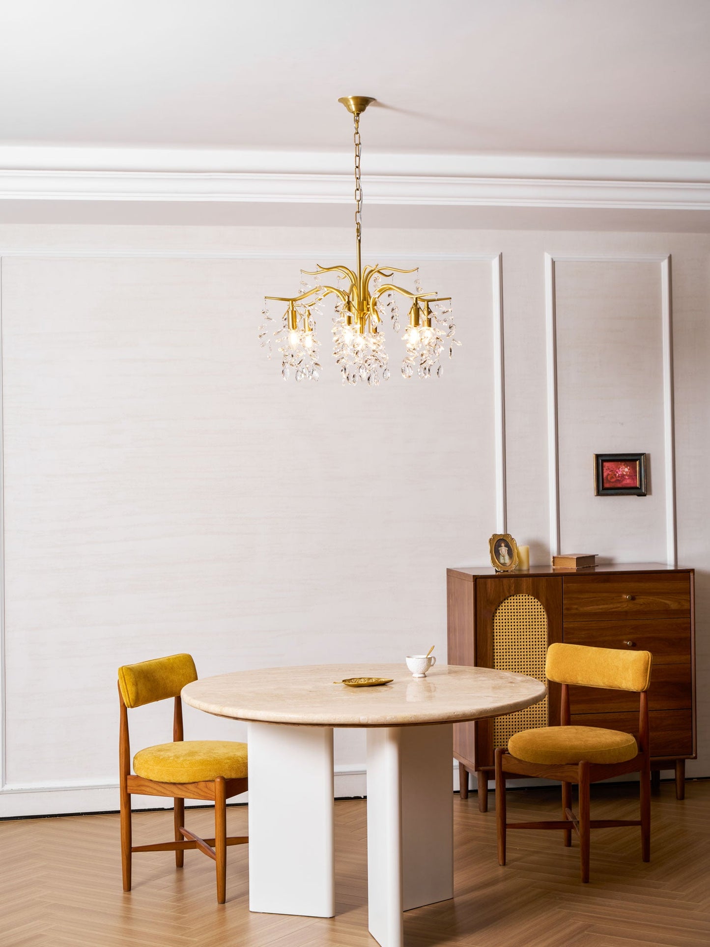 Dorale Chandelier - Elegant Design with Adjustable Brightness & Energy