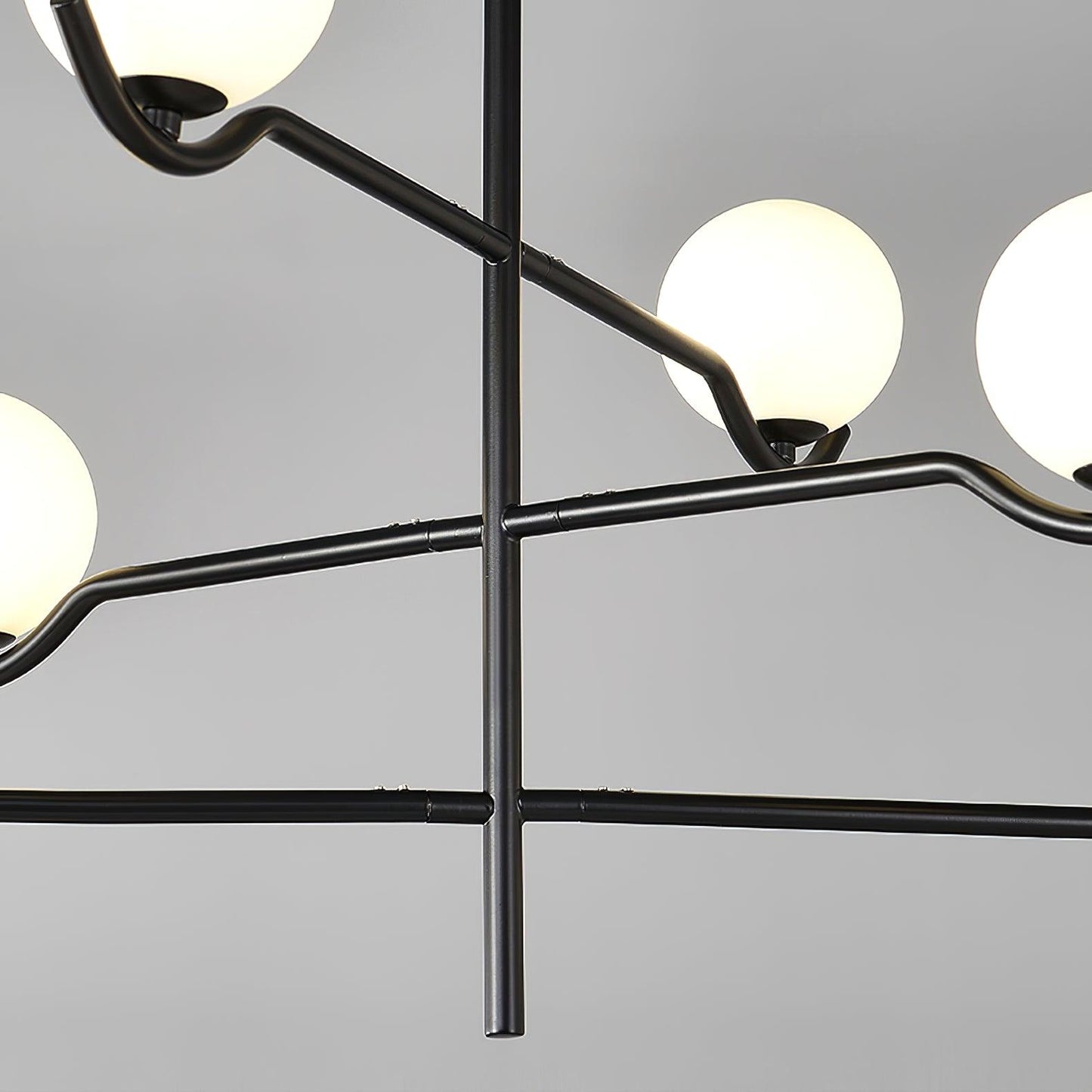 Doris Chandelier - Elegant Lighting Fixture with Adjustable Brightness