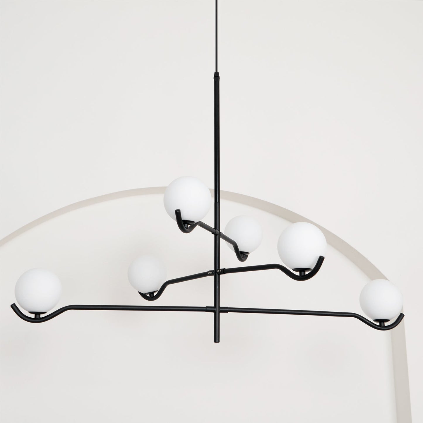 Doris Chandelier - Elegant Lighting Fixture with Adjustable Brightness