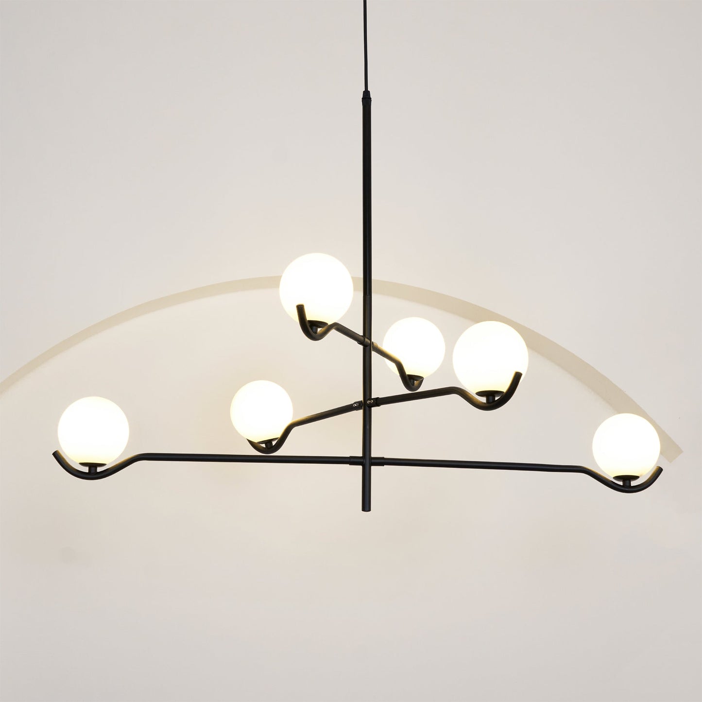 Doris Chandelier - Elegant Lighting Fixture with Adjustable Brightness