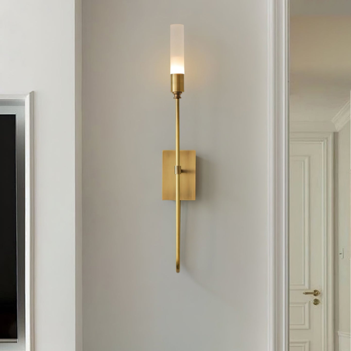 Double Arrow Wall Sconce - Adjustable Lighting & Modern Design