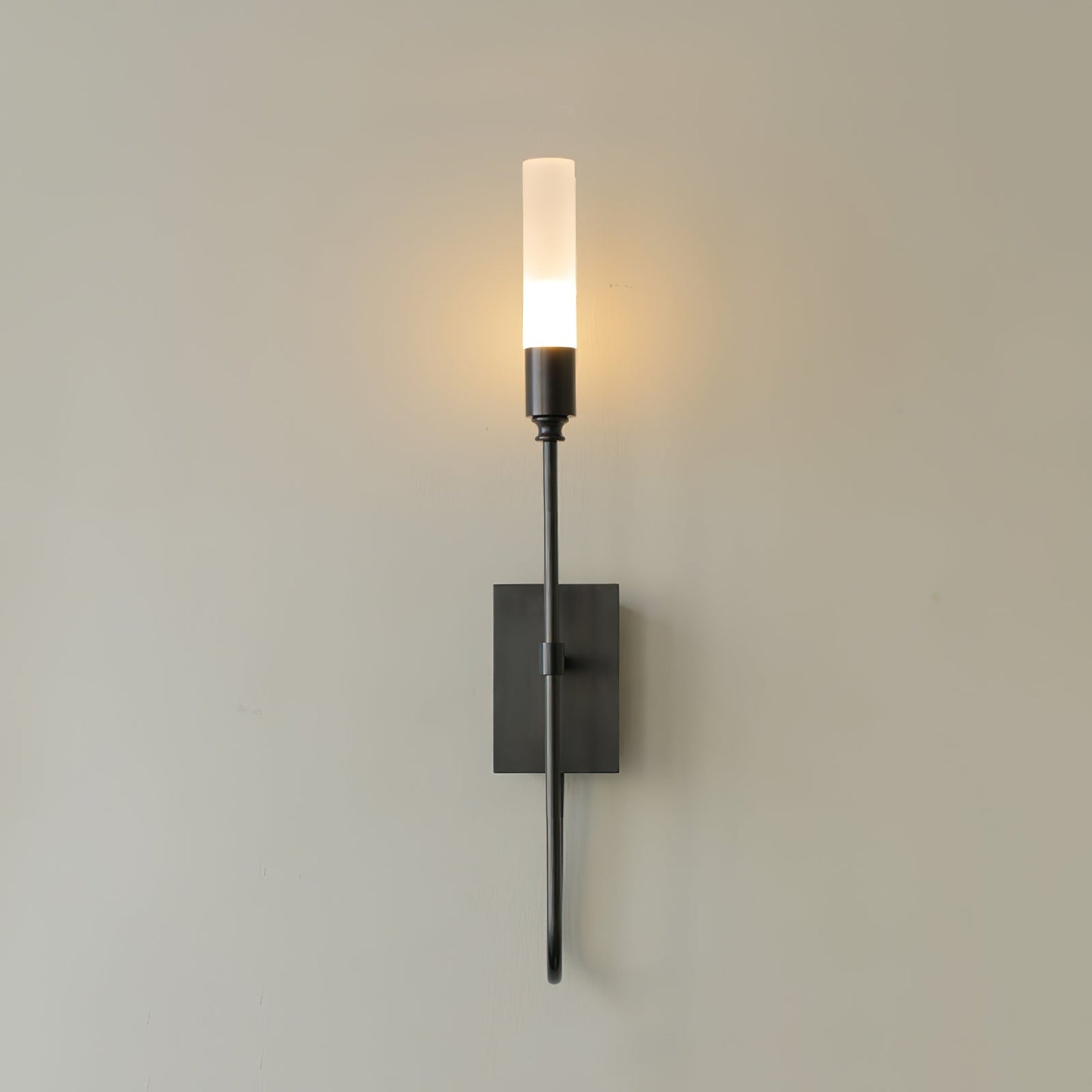 Double Arrow Wall Sconce - Adjustable Lighting & Modern Design