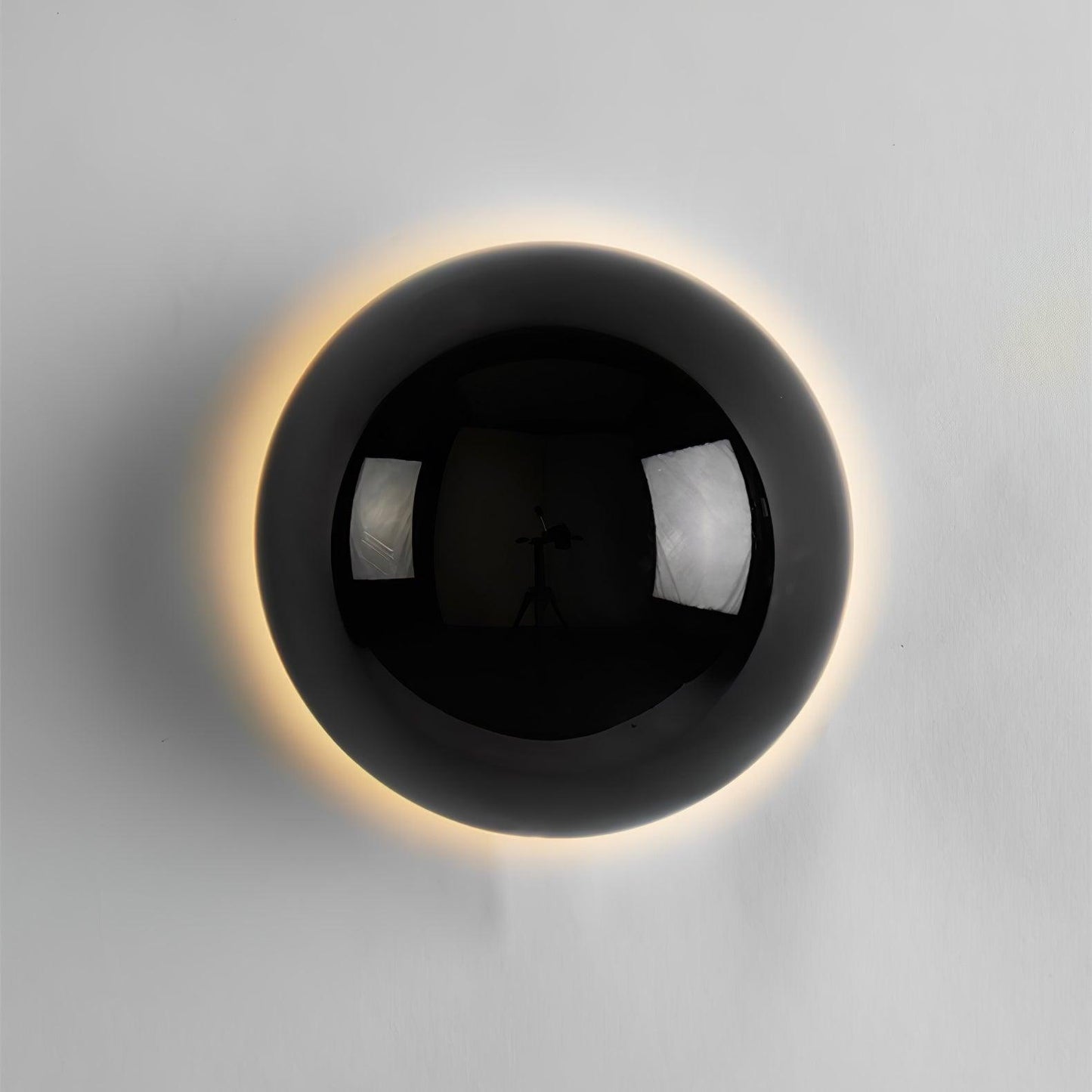 Aurum Sphere Wall Sconce - Elegant Design with Adjustable Brightness