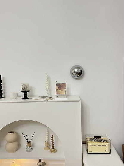 Aurum Sphere Wall Sconce - Elegant Design with Adjustable Brightness