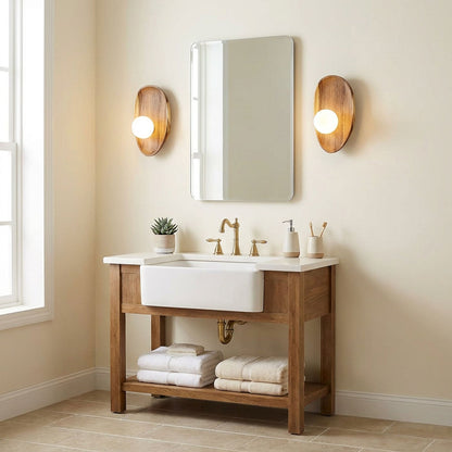 Eivor Wall Lamp - Adjustable Brightness & Modern Design