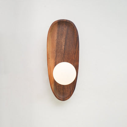Eivor Wall Lamp - Adjustable Brightness & Modern Design